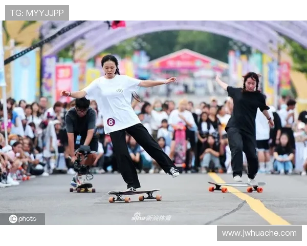 上海攀岩队在世界滑板锦标赛中的耐力表现引发热议与关注